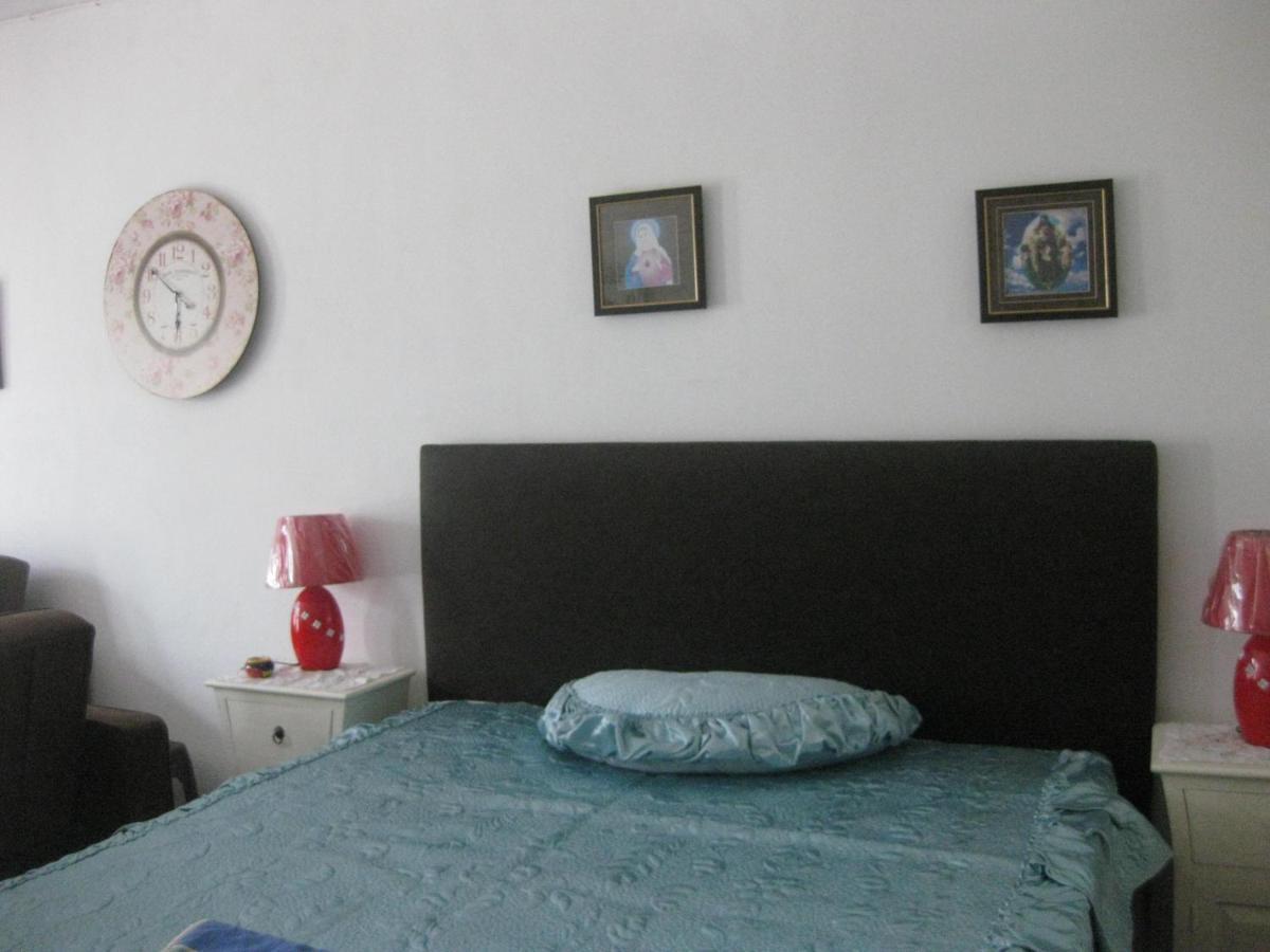 Sissy Apartments By The Sea 尼基亚娜 外观 照片