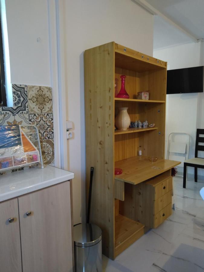 Sissy Apartments By The Sea 尼基亚娜 外观 照片